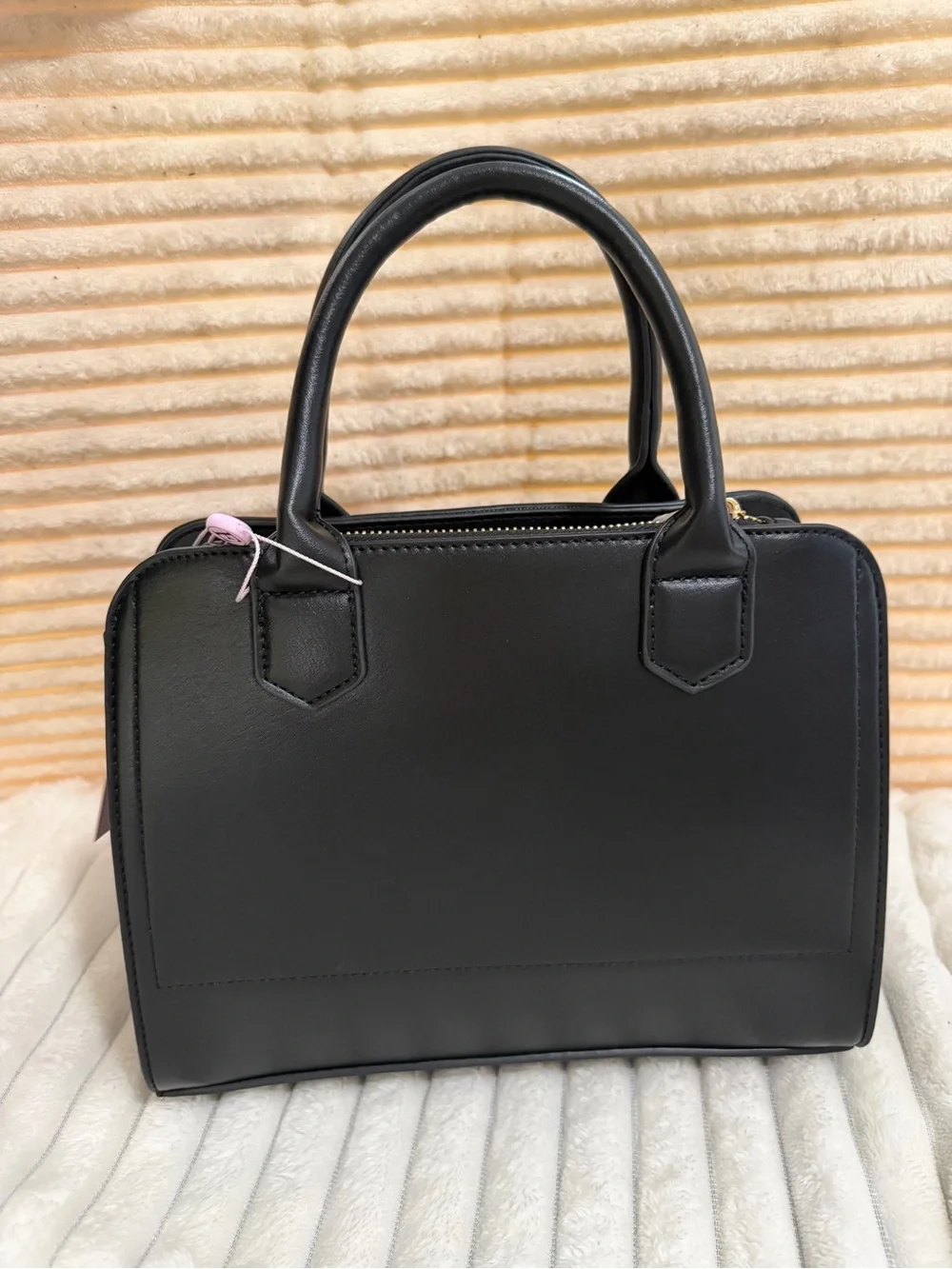 Classic Black Structured Women's Handbag - Unbranded